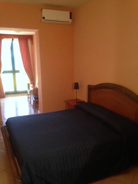 B Palace 2*